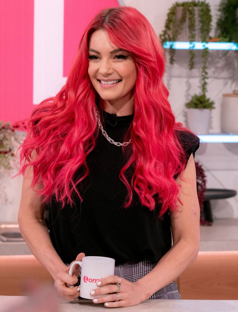 Dianne Buswell wears a black T-shirt on the Lorraine show