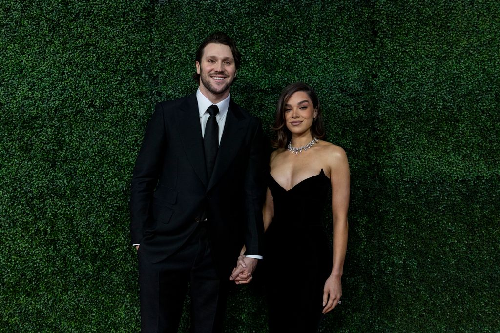 photo of josh allen and hailee steinfeld holding hands