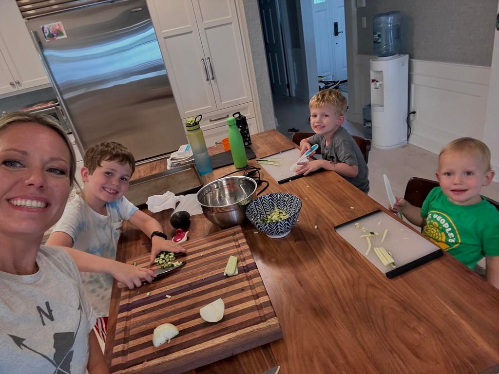 dylan dreyer cooking at home with kids