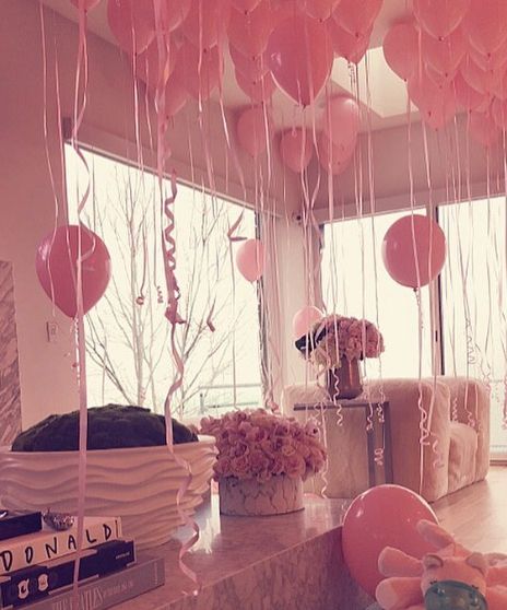 khloe kardashian announces birth baby instagram