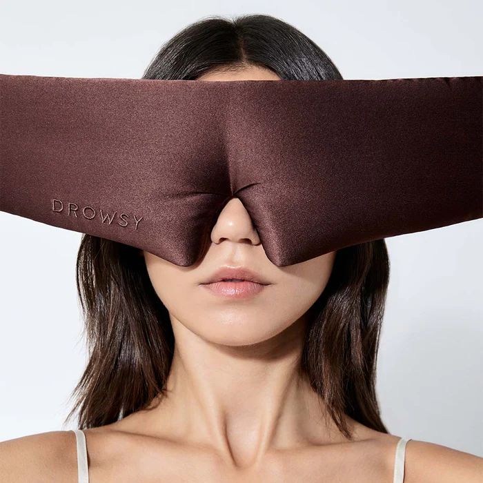 Cocoa Glow
Silk Sleep Mask