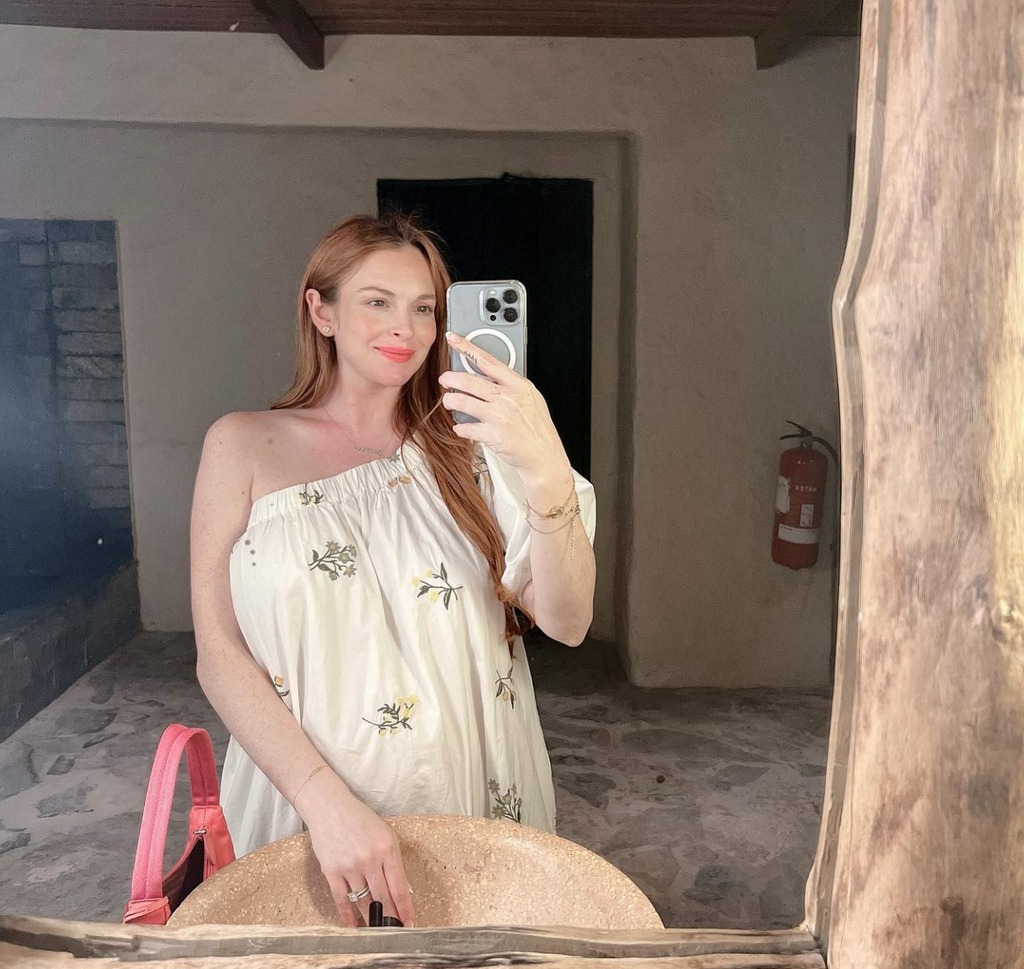 Photo shared by Lindsay Lohan on Instagram June 2023 showcasing her baby bump