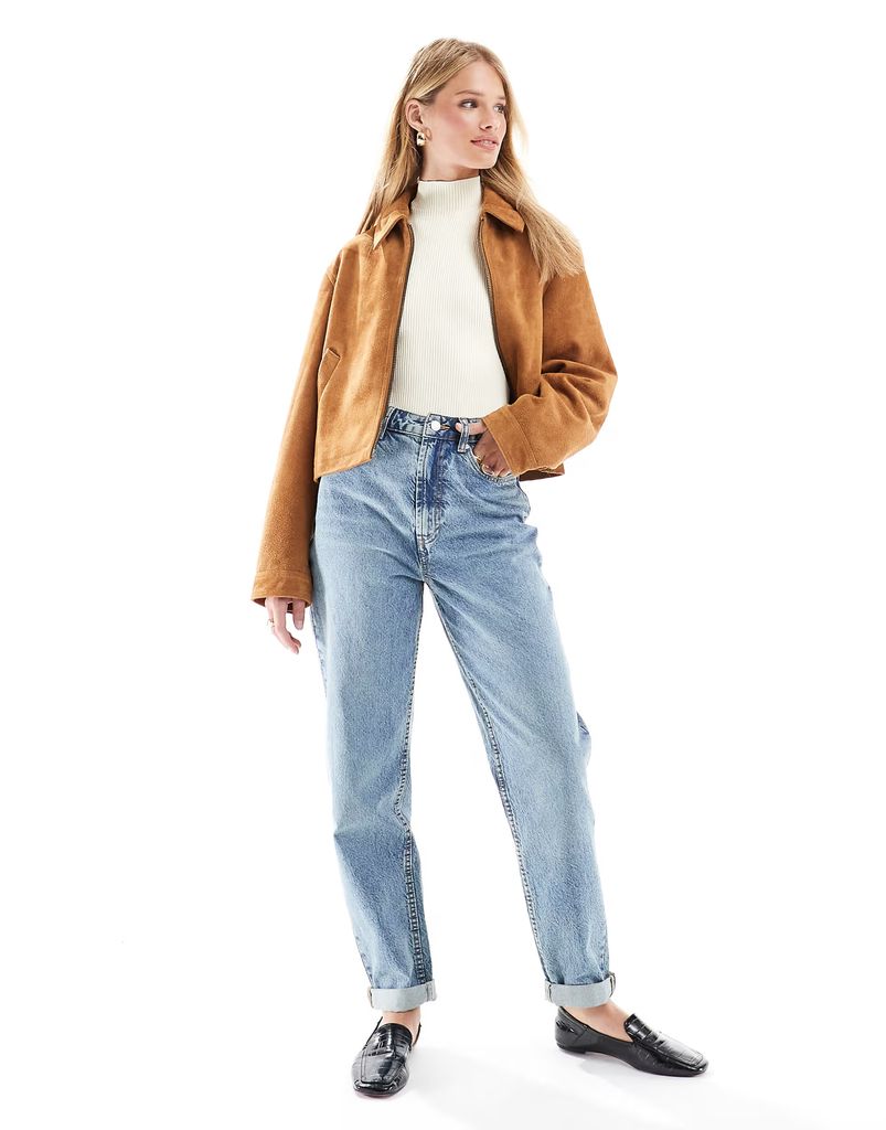 ASOS DESIGN jeans mom de cintura alta e relaxado com lavagem vintage