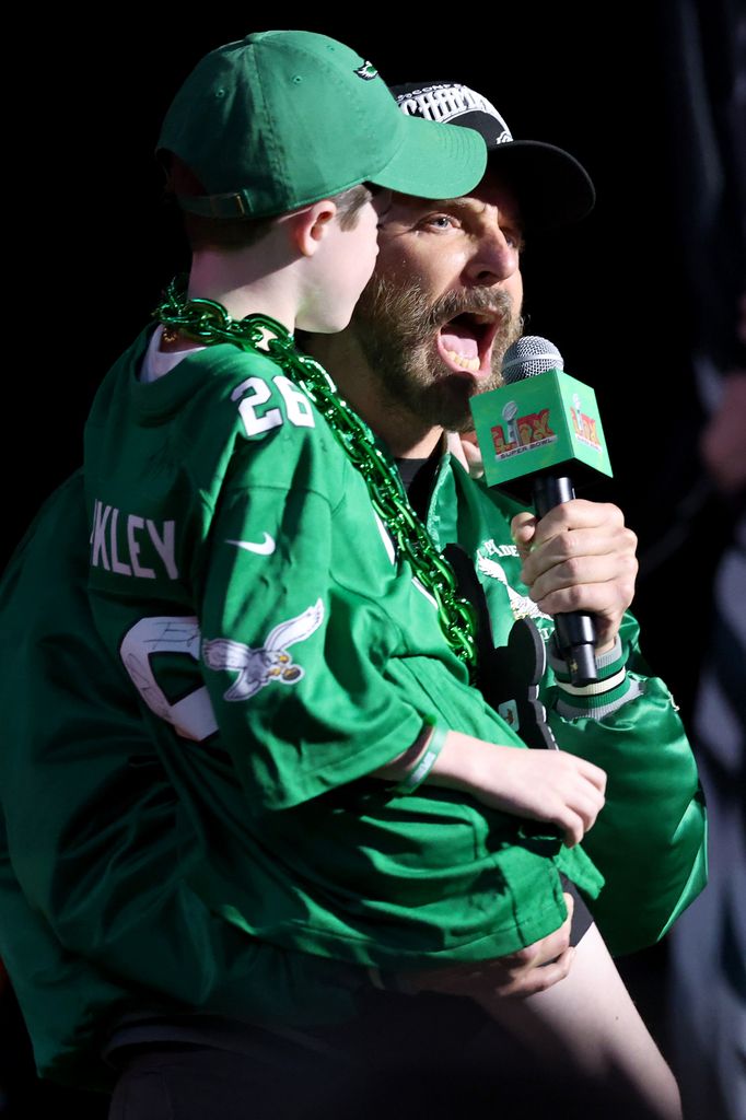  Bradley Cooper is interviewed before Super Bowl 