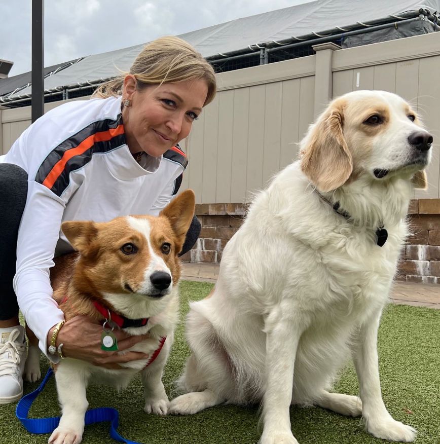 Lara Spencer with two dogs