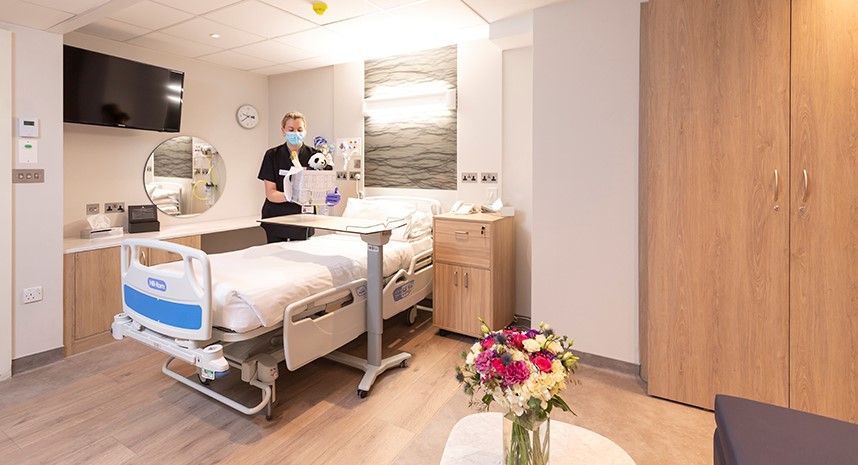 A deluxe suite inside the Portland Hospital 