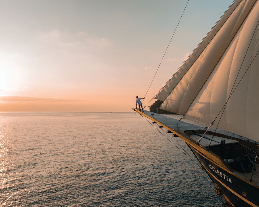 Celestia Phinisi, luxury yacht charter