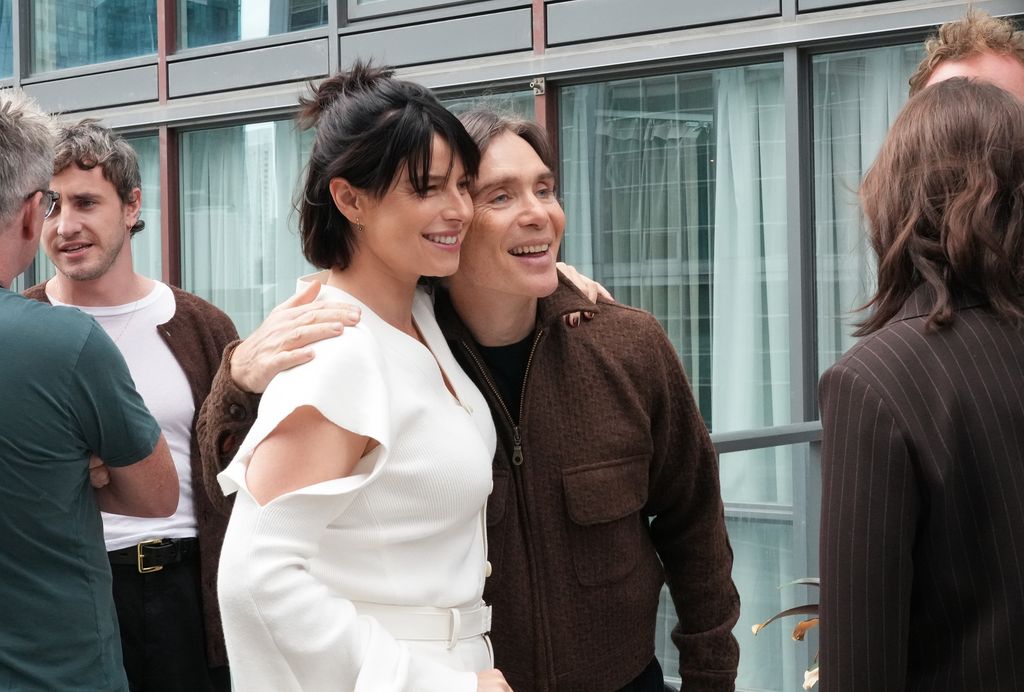 Jessie Buckly, « très performante », laisse ses parents « si fiers » avant les BAFTA – exclusivité 5 Jessie avec d'autres talents irlandais, Cillian Murphy et Paul Mescal