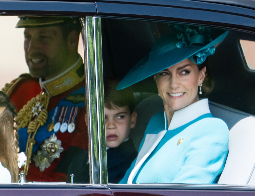 Prince William and family on his way to Buckingham Palace