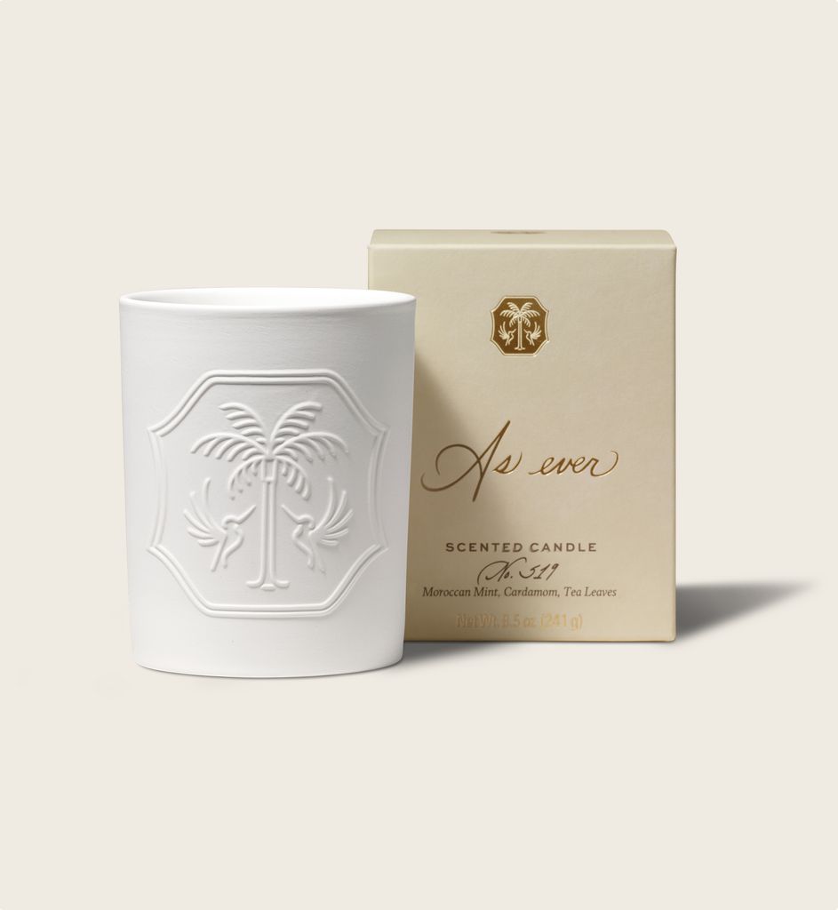 The number of the collection's Signature Candle No. 519 was inspired by Meghan and Harry's wedding date