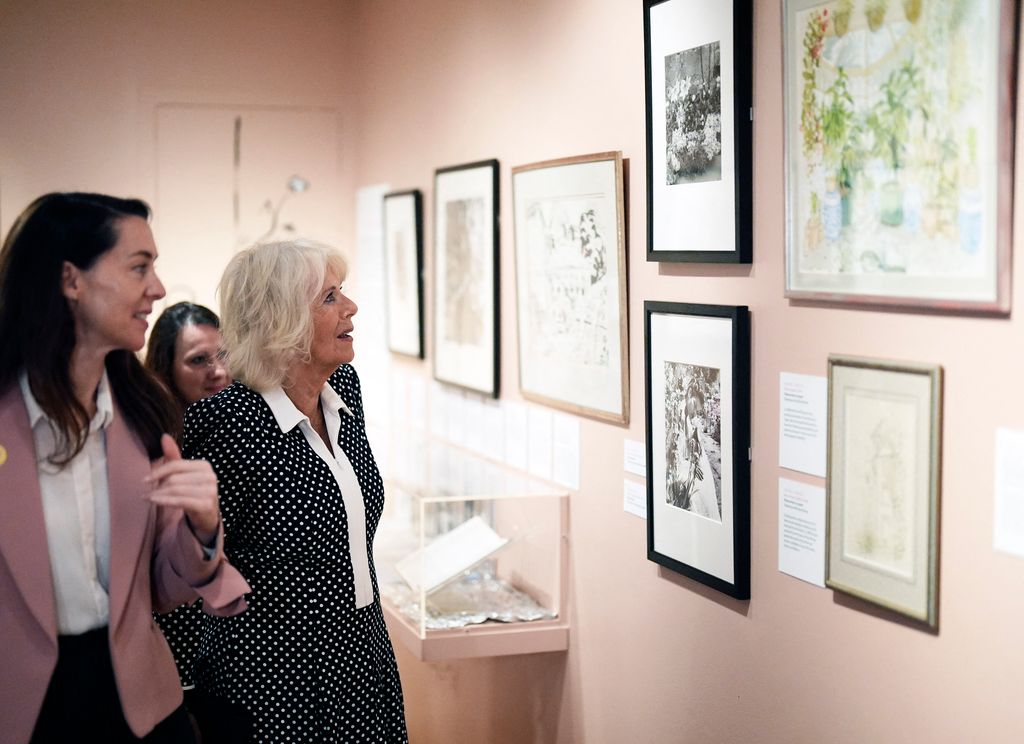 Queen Camilla viewing Cecil Beaton photo exhibition at Garden Museum