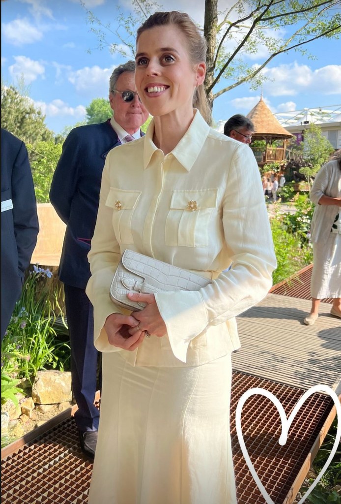 Edoardo Mapelli Mozzi shared a glowing photograph of his wife Princess Beatrice