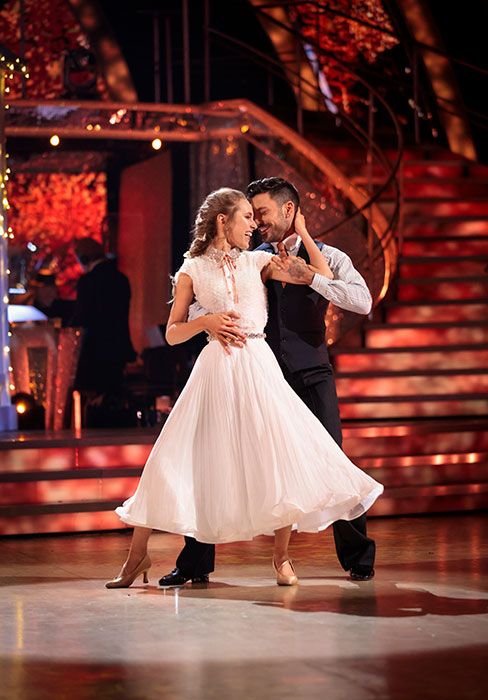 rose ayling ellis giovanni pernice dance