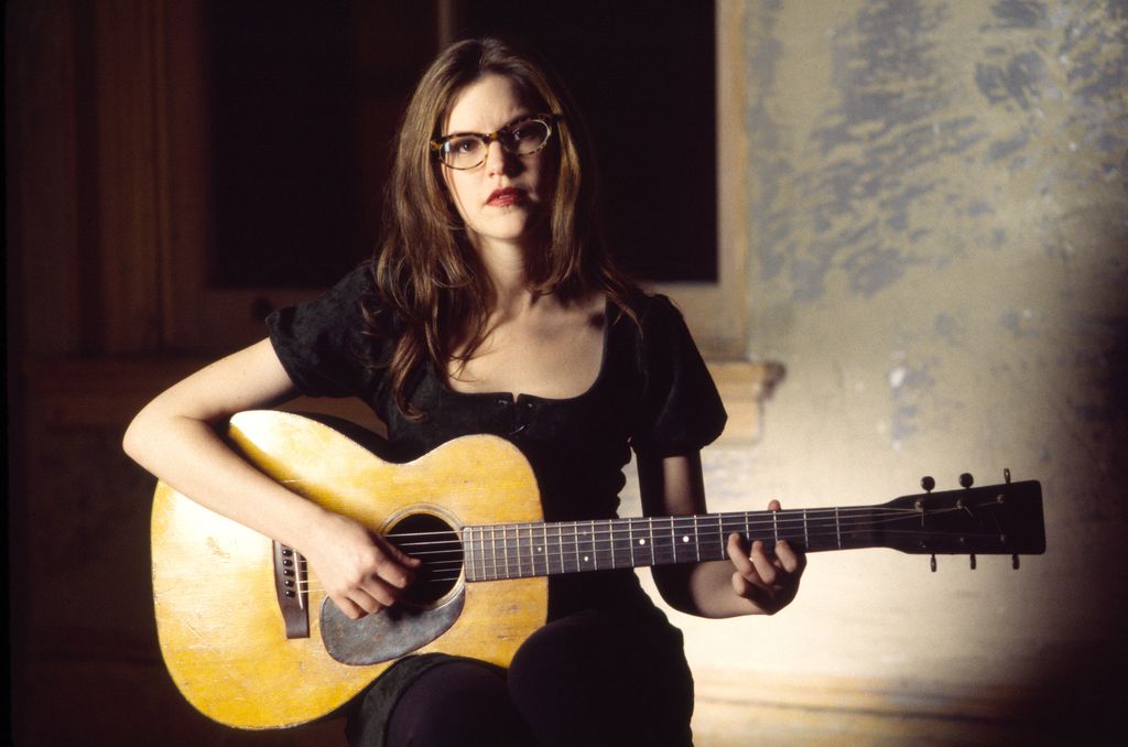 View of American Pop musician Lisa Loeb as she performs in the music video for her song, 'Stay,' March 28, 1994. (Photo by Gary Gershoff/Getty Images)