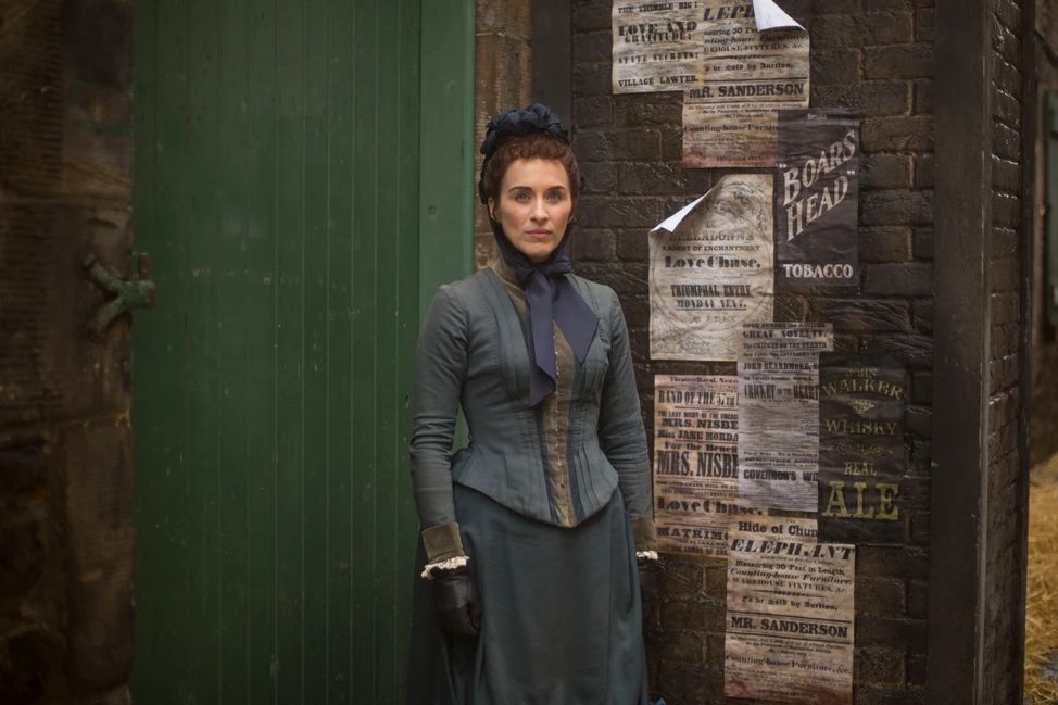 Vicky McClure plays Winnie 