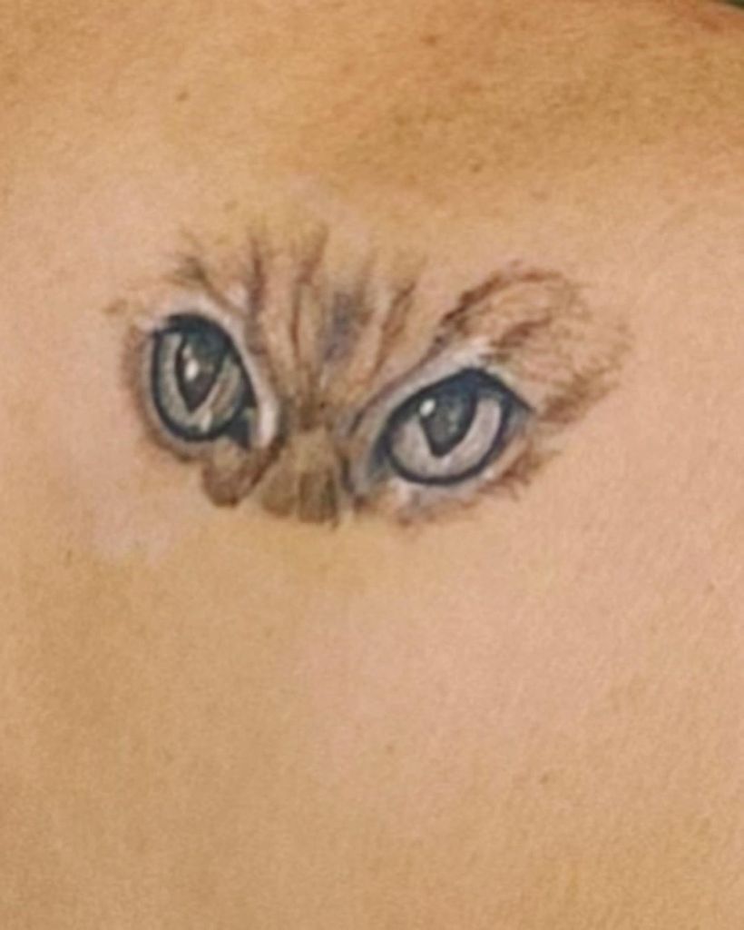 Kate Beckinsale's latest tattoo is a dedication to her cat Clive
