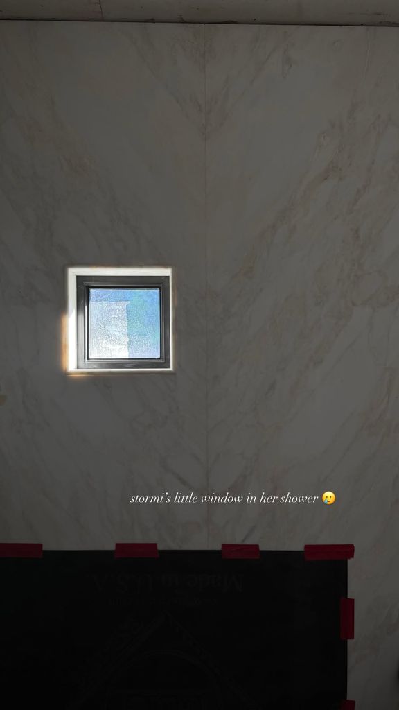 kylie jenner home stormi's room