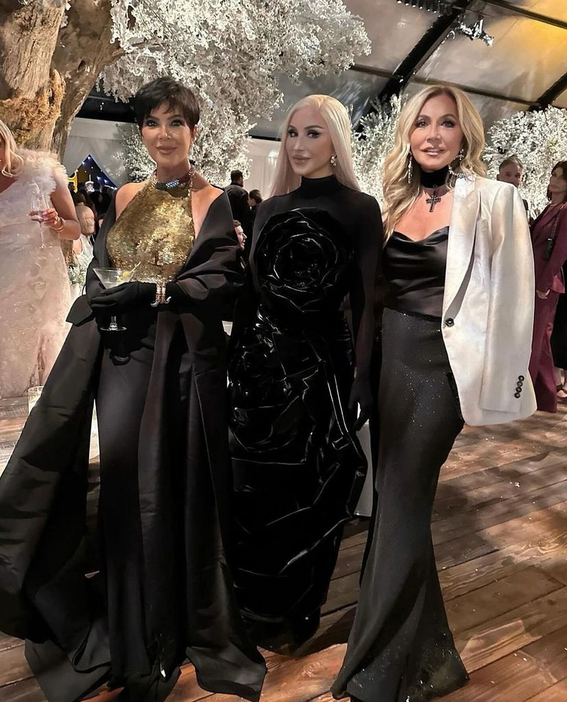 Kris pictured with Norvina and Anastasia Soare