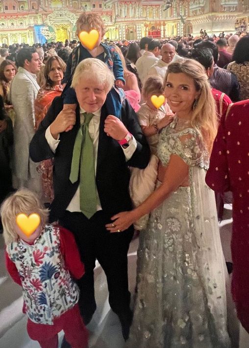 Boris Johnson and Carrie Johnson with their three children