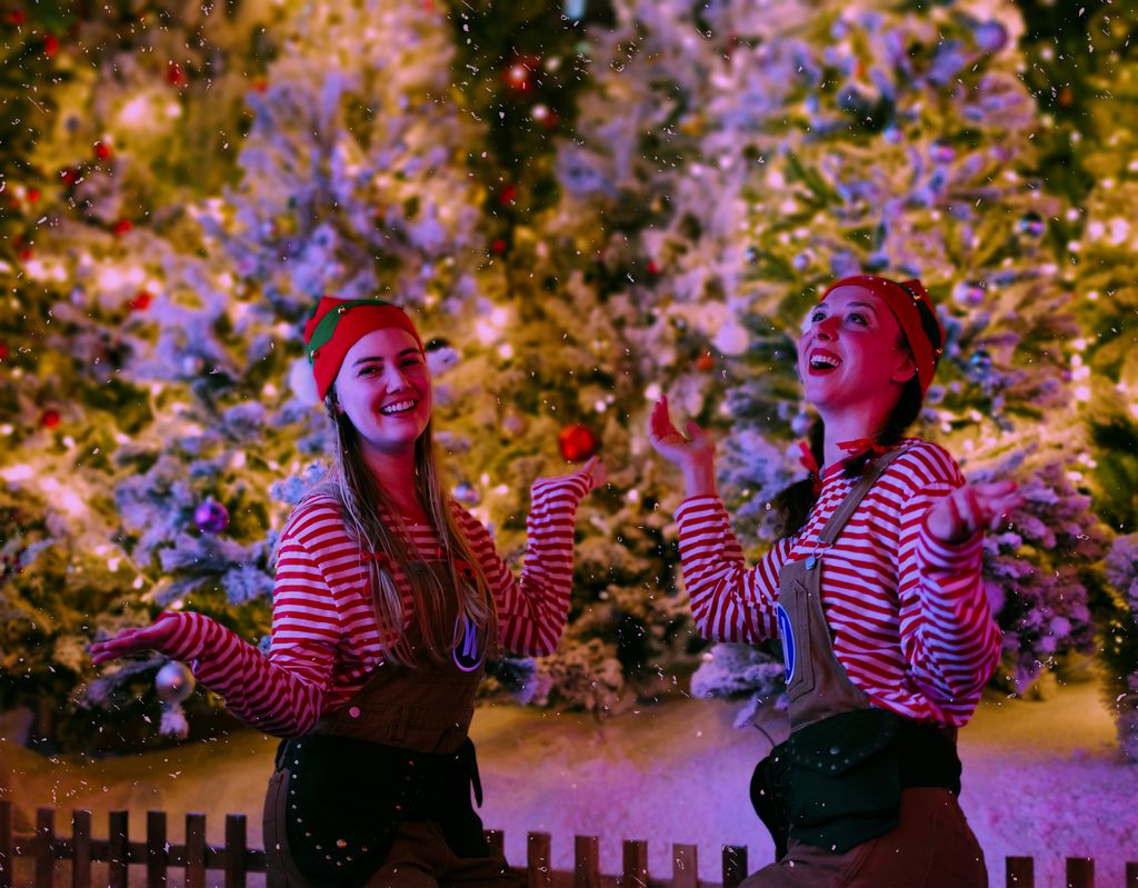 Wundrful World of Christmas