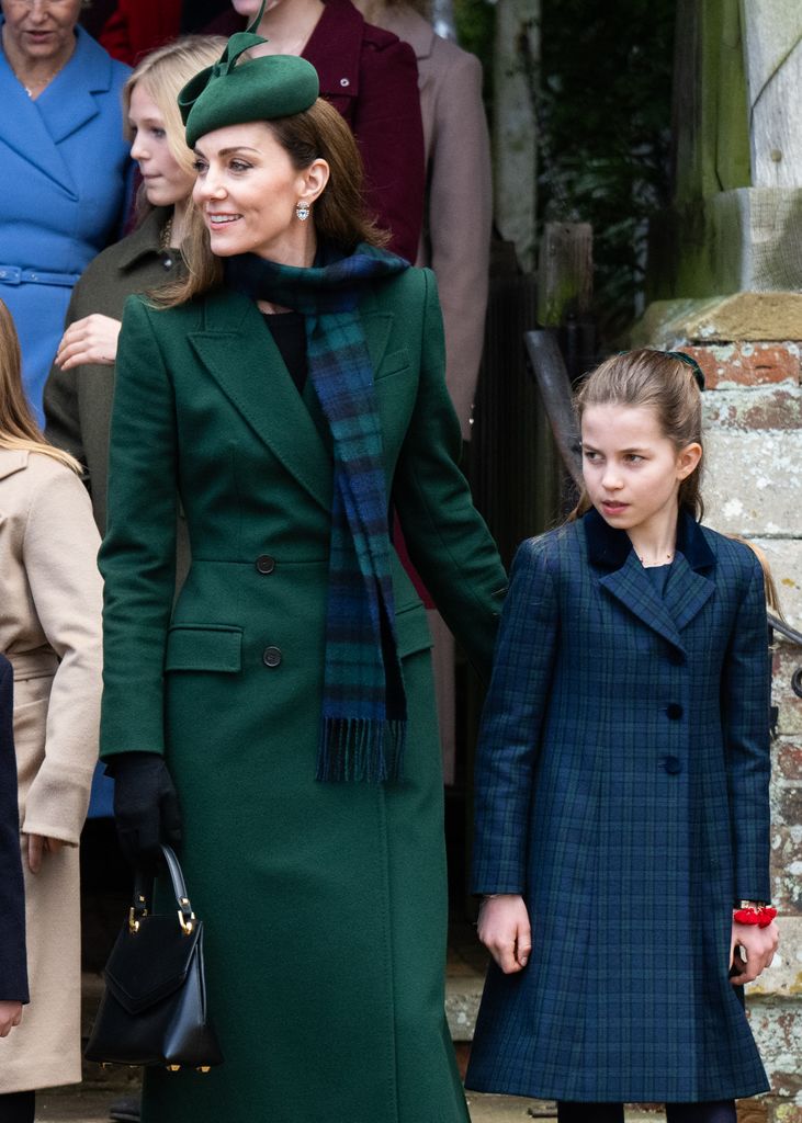 Princess Charlotte de Gales Services Services Services el 25 de diciembre, Norfolum en Sandreham, Norfolk. 