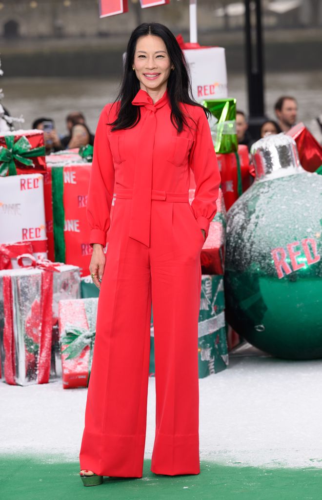 lucy liu red jumpsuit red one photocall london