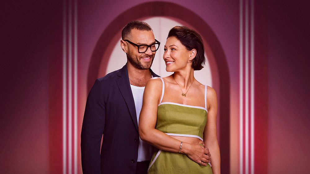 Love is Blind hosts Matt and Emma Willis