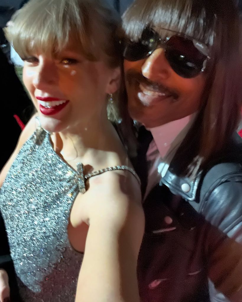 Taylor Swift and Kellindo Parker shared a sweet selfie