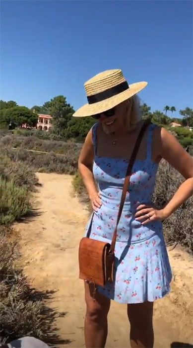 holly willoughby dress holiday