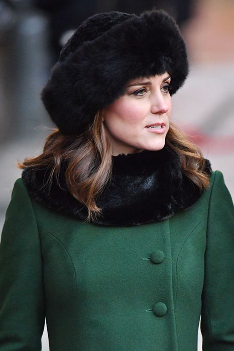 Troy London Faux Fur Lapel Collar in Forest Green - Kate Middleton Scarf -  Kate's Closet