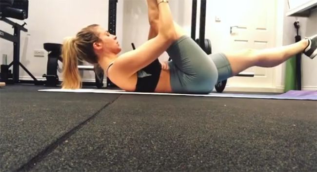 Gemma Atkinson reveals her post-baby stomach exercises - and they only take  15 minutes