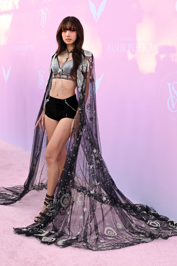 Lisa at the Victoria's Secret Fashion Show