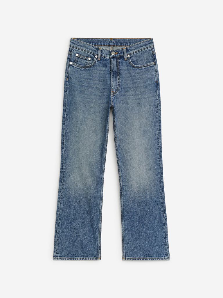 gambar produk jeans biru tengah