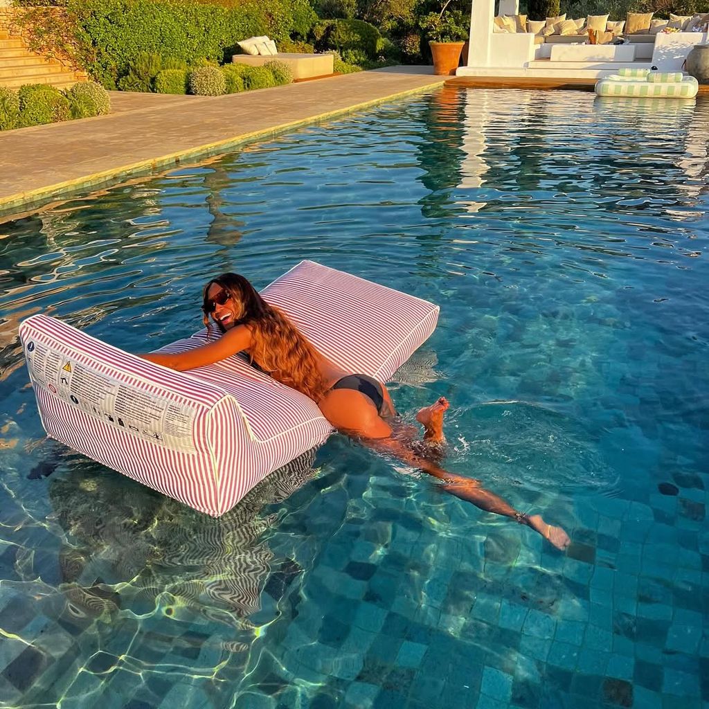 Naomi floats into golden hour