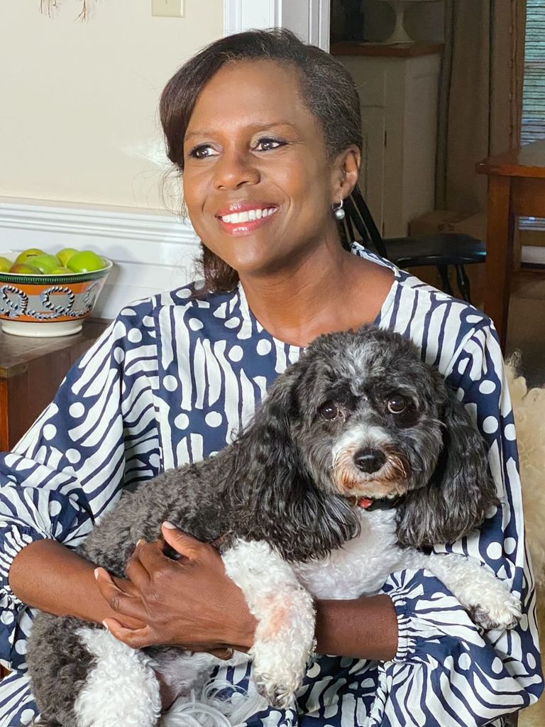 deborah roberts holding late dog pepper