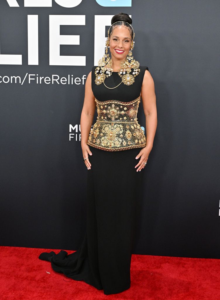 Alicia Keys on the 67th Grammys red carpet