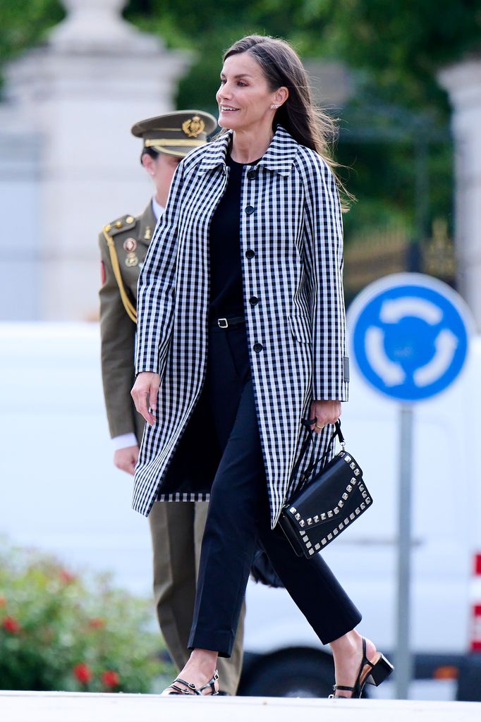 Queen Letizia of Spain visiting the 'Cuesta de Moyano' in Madrid