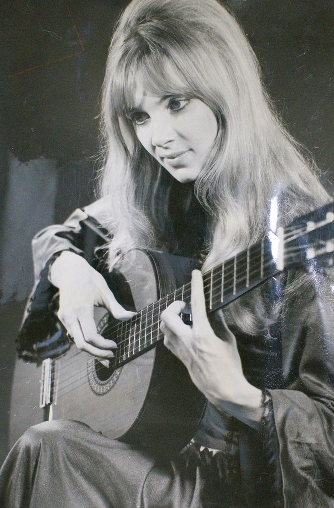 CANADA - CIRCA 1900: Liona Boyd (Photo by Toronto Star Archives/Toronto Star via Getty Images)