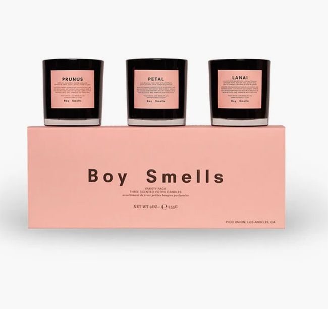 boy smells