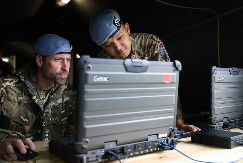 prince william using army equipment 