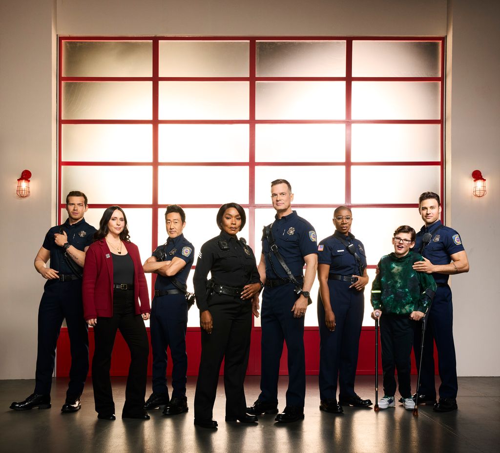 Oliver Stark as Evan Buck Buckley, Jennifer Love Hewitt as Maddie Kendall, Kenneth Choi as Howie Chimney Han, Angela Bassett as Athena Grant, Peter Krause as Bobby Nash, Aisha Hinds as Henrietta ÒHenÓ Wilson, Gavin McHugh as Christopher Diaz, and Ryan Guzman as Eddie Diaz. (Disney/Justin Stephens)
