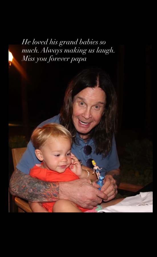 Écran de l'histoire de Lisa Stelly montrant une photo d'Ozzy et de sa petite-fille Maple