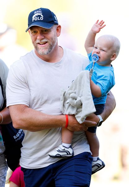 mike tindall baby lucas