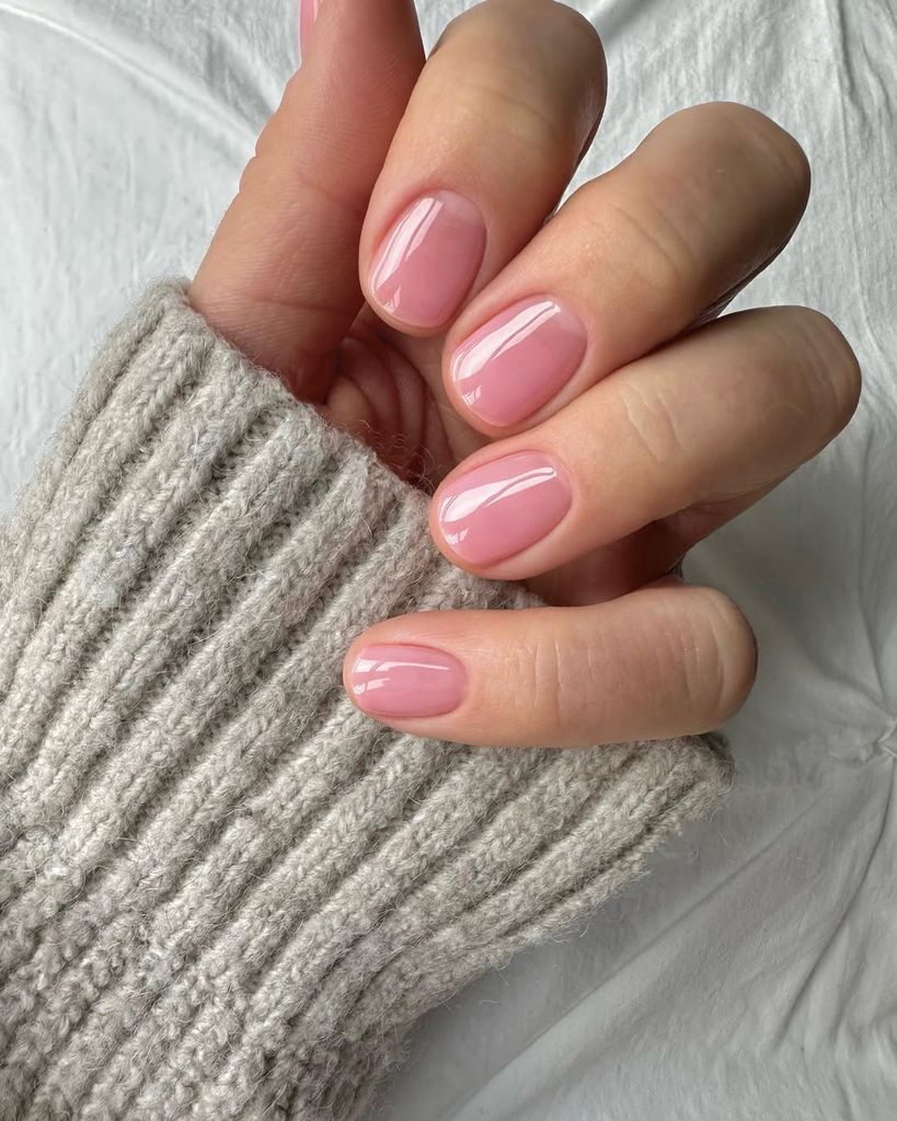 Glazed Donut Pink short nails manicure