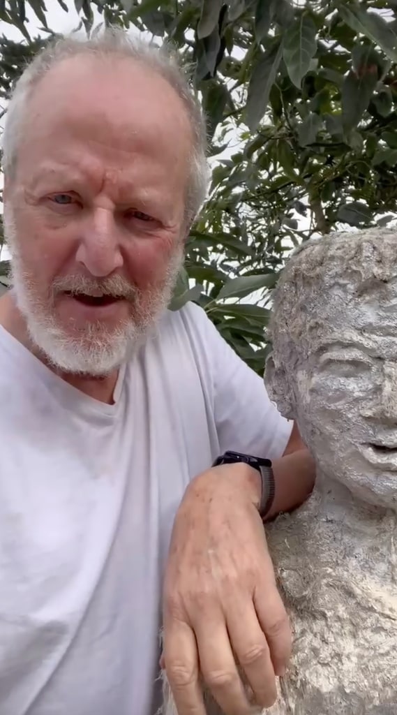 daniel stern with his sculpture on ranch