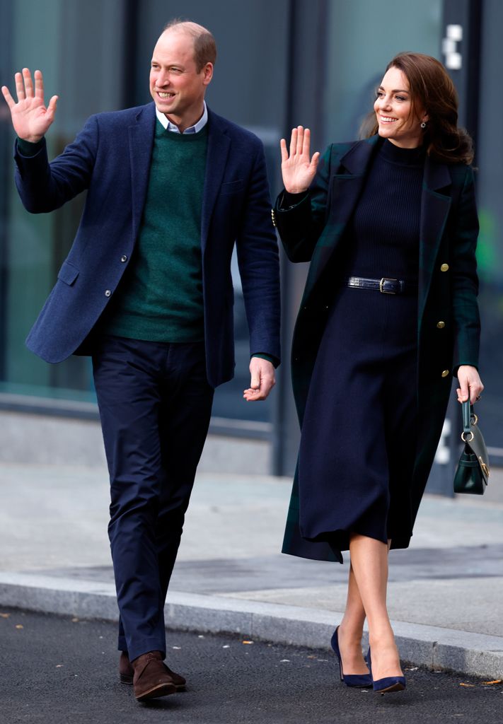 Kate and william waving in navy