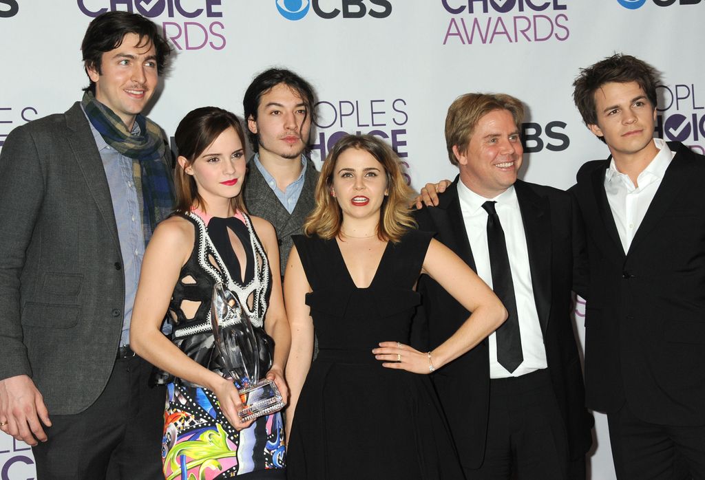 Emma and Johnny Simmons (far right) attend the 2013 People's Choice Awards in Los Angeles