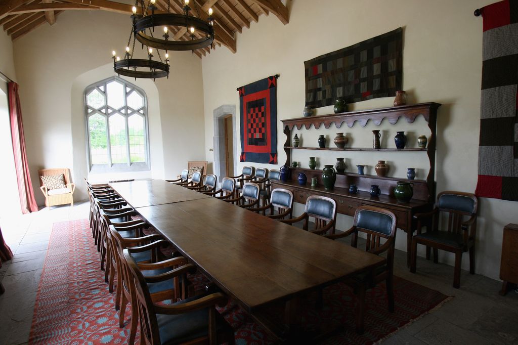 dining room with long mahogany table