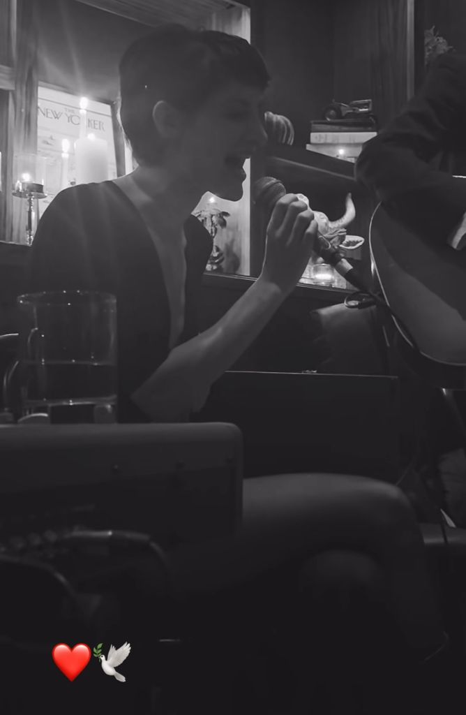 Audrey McGraw now sports a pixie-cut singing black and white photos