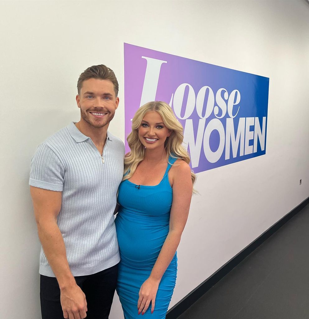 Amy and sam back stage on Loose Women